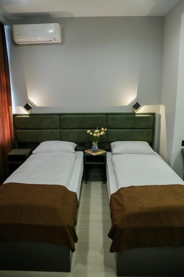 Апарт-Отель Nine Rooms Erivan Exterior foto
